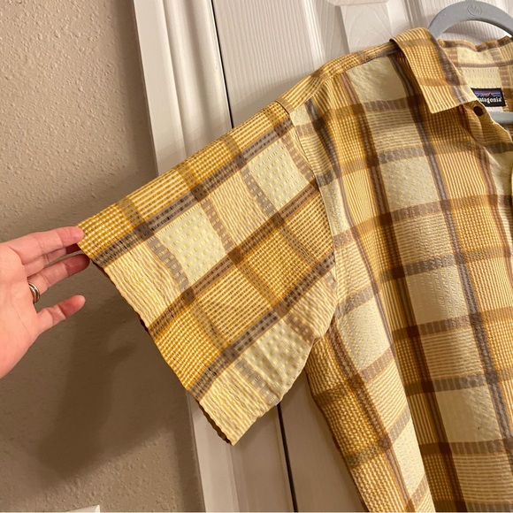 Patagonia Puckerware Shirt, Men's Size:XL Yellow, Orange and Brown, Like New - Picture 2 of 8